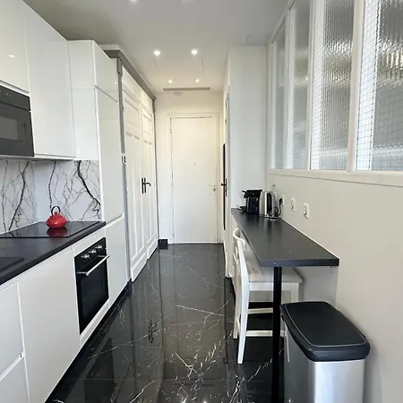 Luxueuse Avenue Des Champs-elysees *